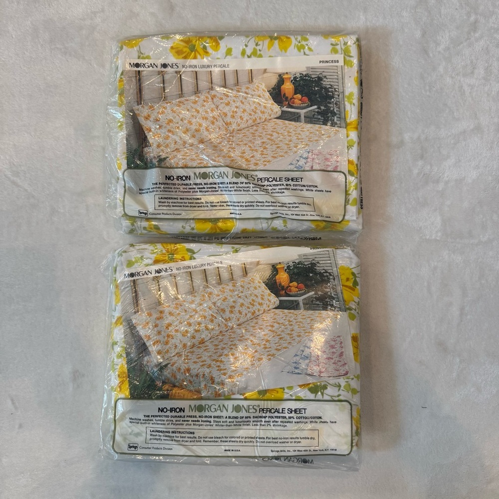 NOS Vintage 70s Yellow Floral Sheet Set by Morgan Jones - Picture 2 of 8